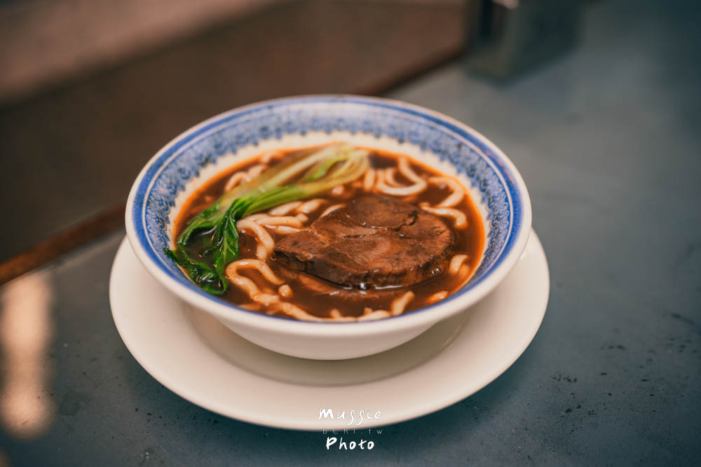 老饕口袋名單！台北福華大飯店「彩虹座」自助餐廳吃到飽