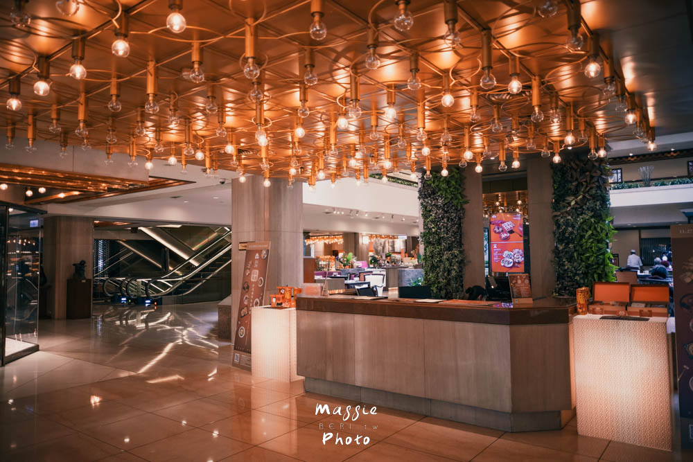 老饕口袋名單！台北福華大飯店「彩虹座」自助餐廳吃到飽