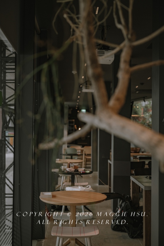 基隆港西街咖啡廳「WeR國門廣場」承載基隆公車總站的記憶