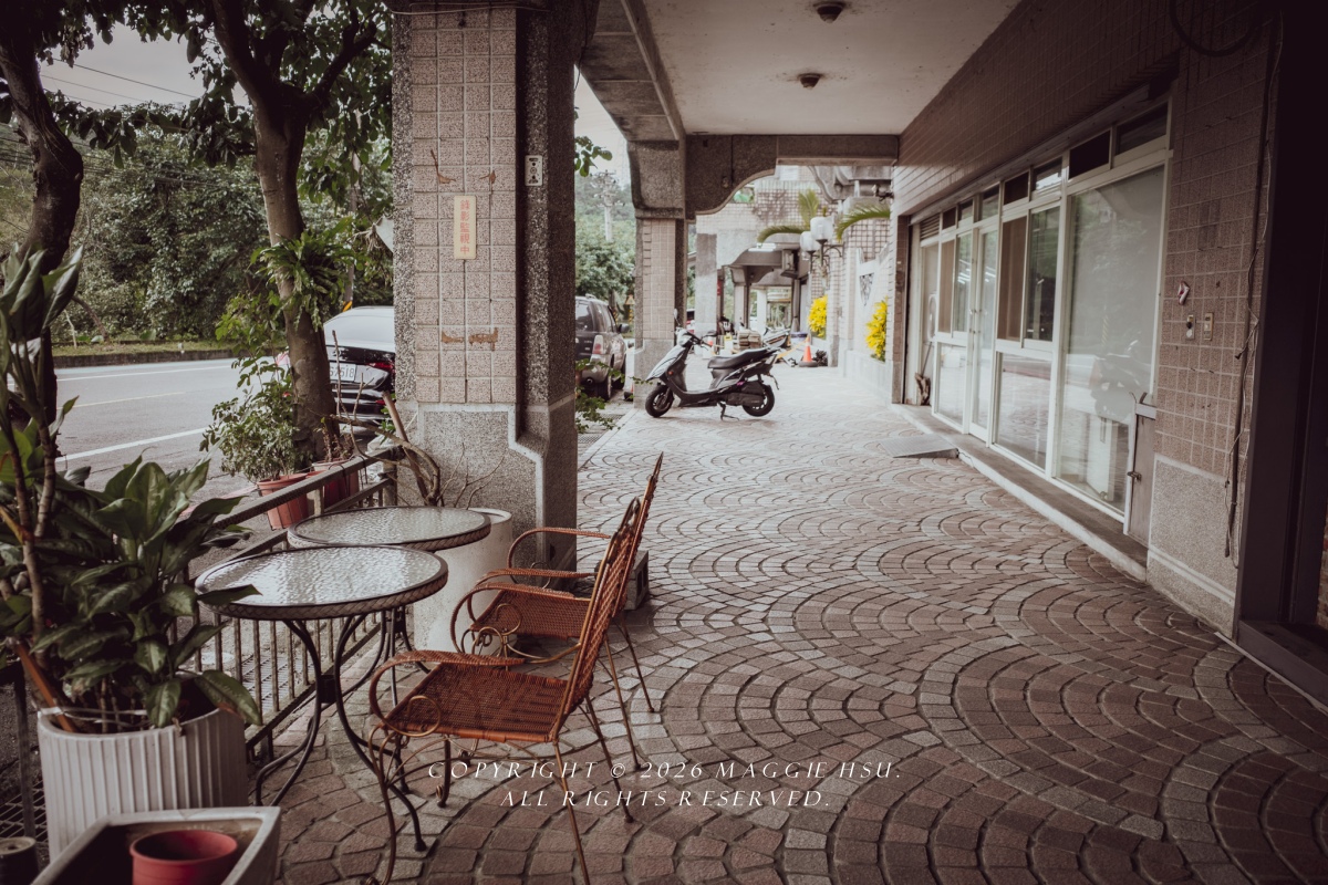 【基隆暖暖】半咖啡，一週只開4天自家烘焙 溫馨咖啡館