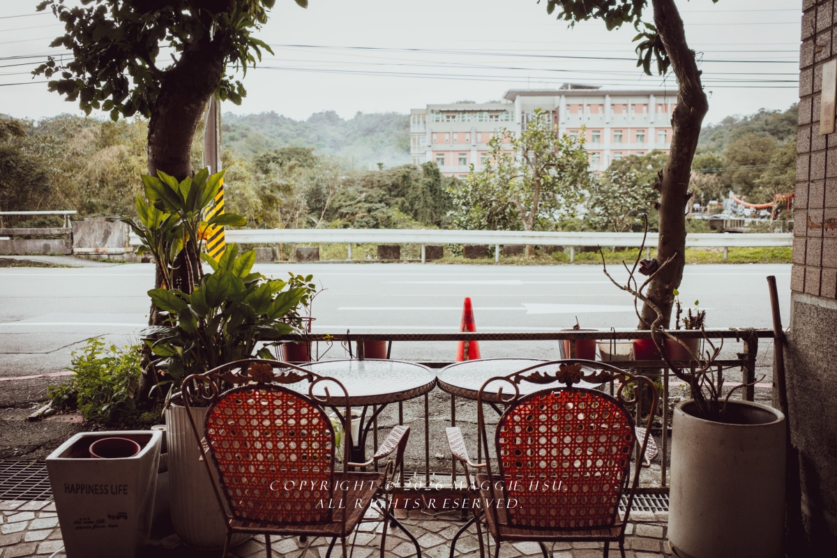 【基隆暖暖】半咖啡，一週只開4天自家烘焙 溫馨咖啡館