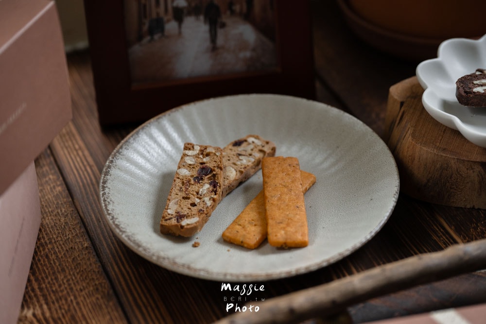 中山站伴手禮推薦：上信饌玉「小食在系列」酥脆不膩的大人系餅乾