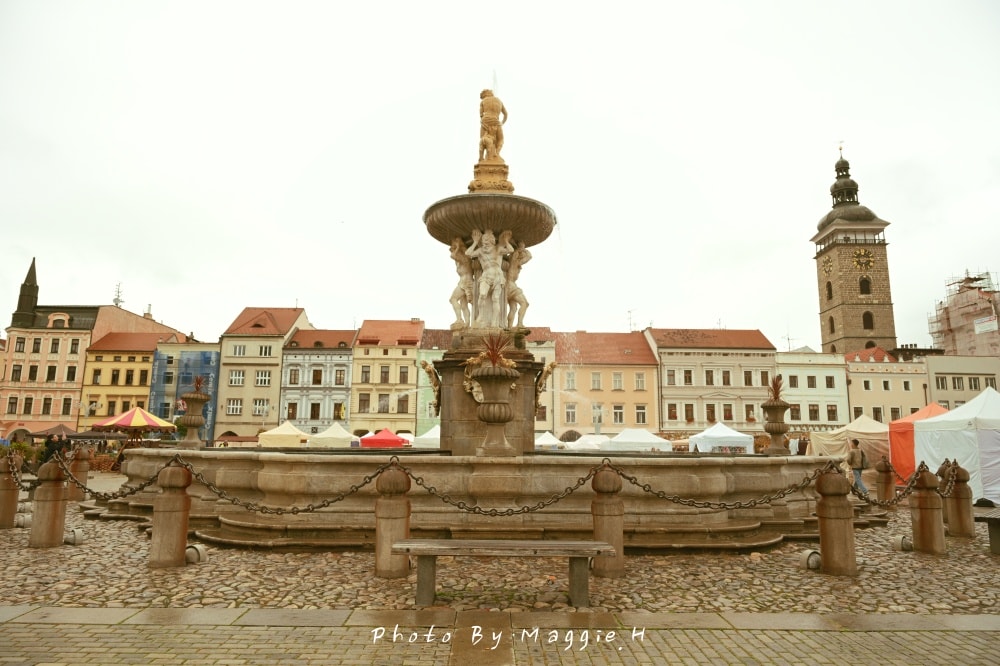 捷克CB小鎮（České Budějovice）百威啤酒的故鄉、童話般的市政廳廣場