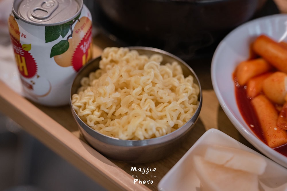 【台北韓式】七號 CHi HAO 韓食西湖店，內湖平價韓式豆腐鍋 泡菜鍋！