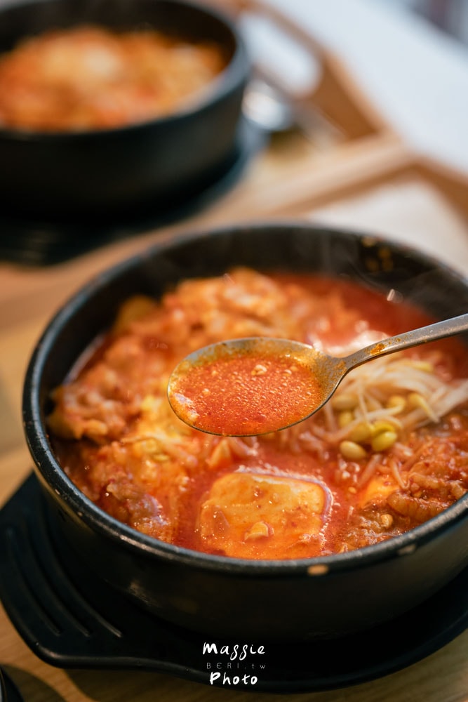 【台北韓式】七號 CHi HAO 韓食西湖店，內湖平價韓式豆腐鍋 泡菜鍋！