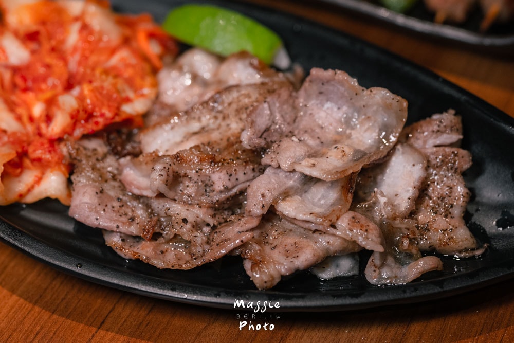 柒息地串燒居酒屋晴光店｜隱身晴光市場的台北平價串燒、宵夜首選