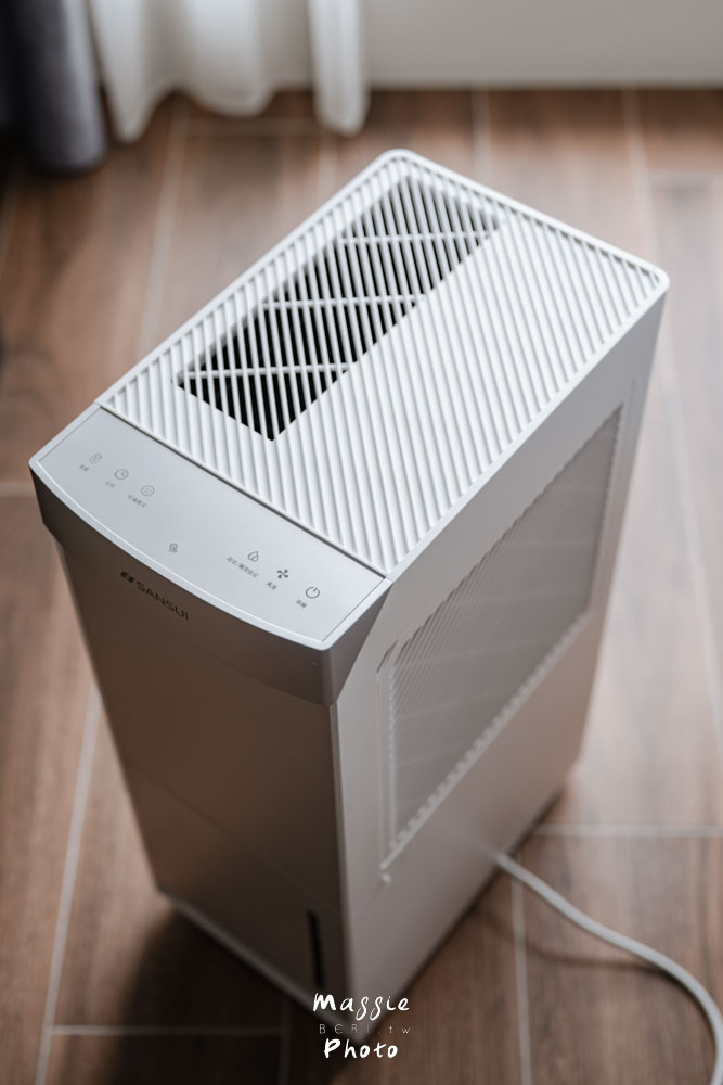 【評價】SANSUI 極乾境 12L 高效清淨除濕機，5.5L大容量水箱 免耗材 一級能效認證