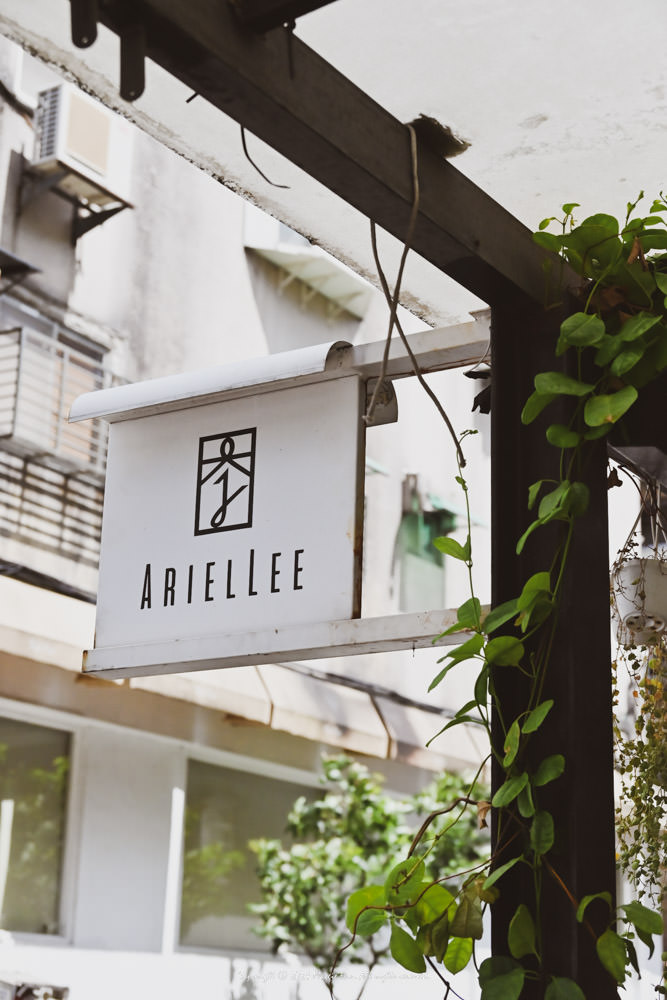 台北咖啡|李氏咖啡Ariel lee cafe 東區巷弄的露天咖啡座，外帶一杯熱拿鐵