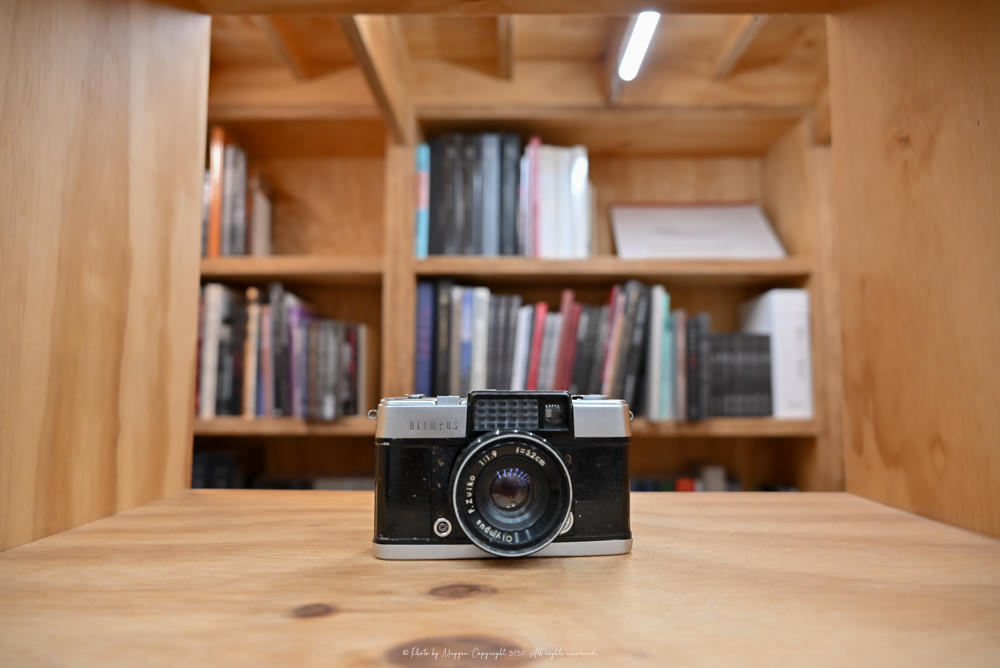 Lightbox攝影圖書室﻿｜攝影愛好者必朝聖， 以攝影為主題的圖書館