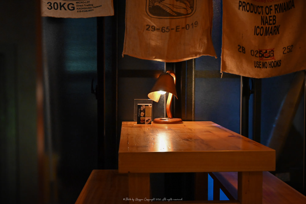 內湖深夜咖啡廳｜TIE CAFE 走入舊時光的咖啡館 內湖不限時咖啡廳