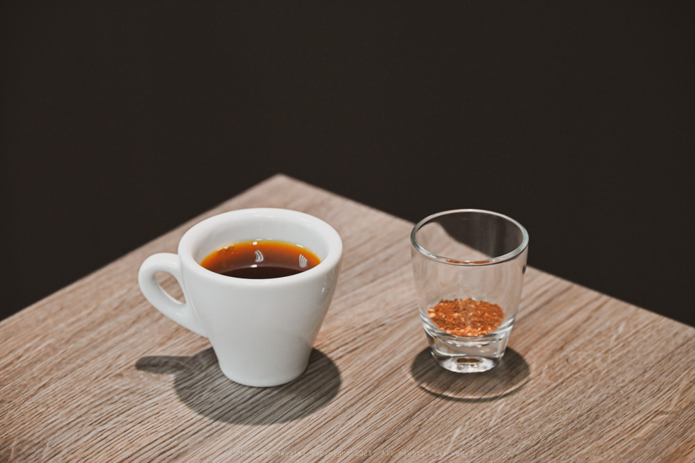 台北內湖》饕選咖啡TASTER’S COFFEE內行人才知道的專業手沖咖啡館！無菜單咖啡配上盲飲模式