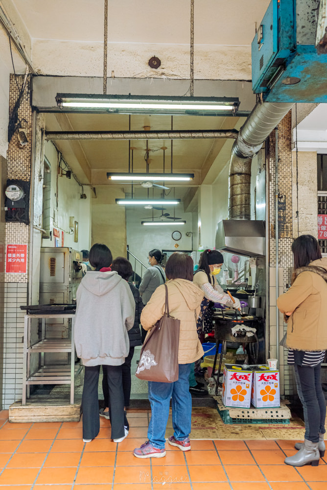 【基隆早餐】周家蔥油餅豆漿店，飄香50年的在地傳統早餐
