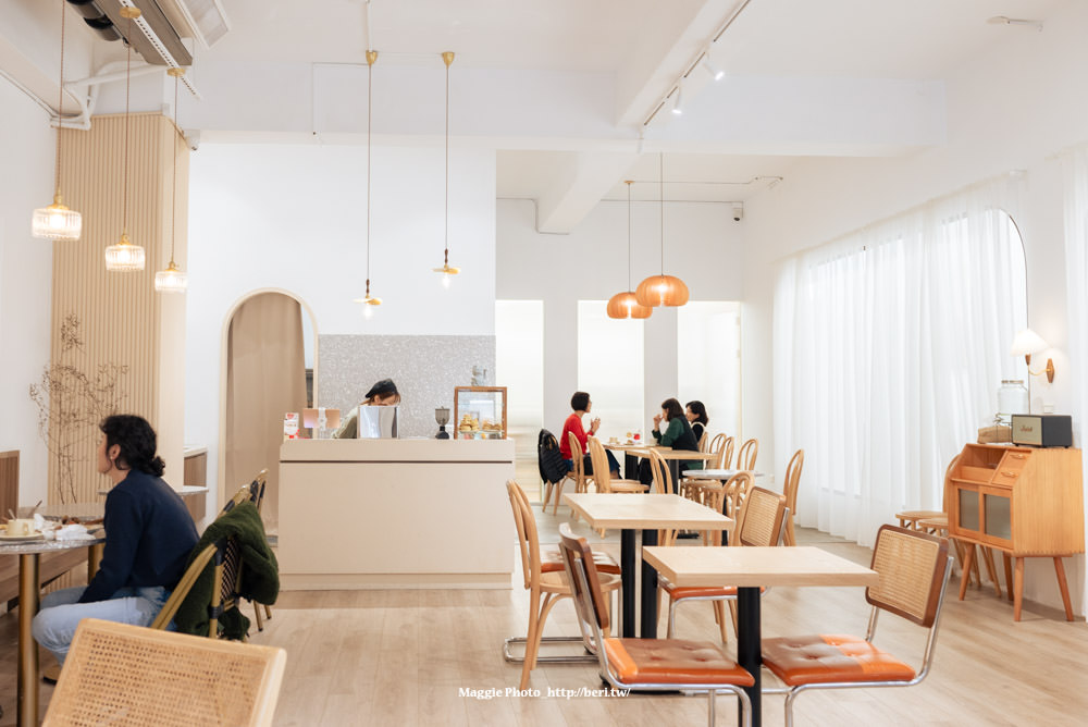 【嘉義東區】岬島Jia Daò韓系風格咖啡廳，每個角落都戀愛