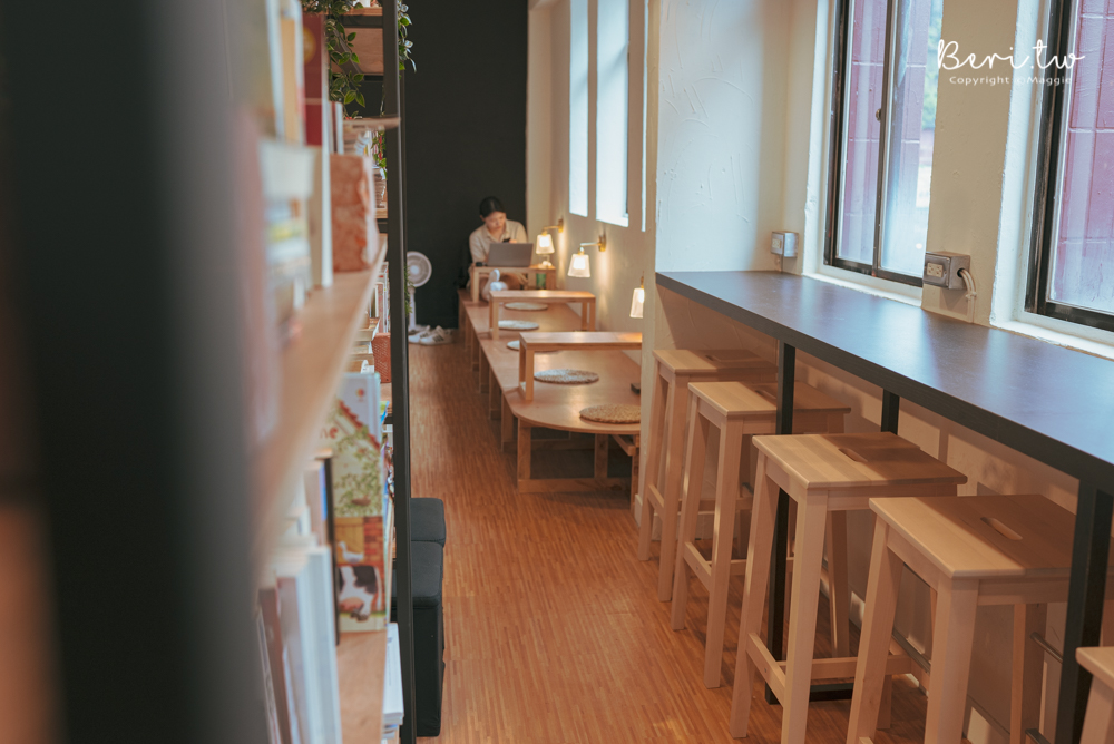 【琢磨咖啡永樂店】迪化街隱身2樓超低調咖啡廳！令人忘不了的綠豆糕