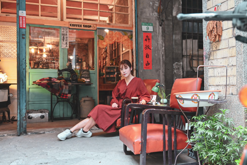 台北大同｜發爐號古物咖啡廳，老屋重生，感受台式浪漫的儀式感！